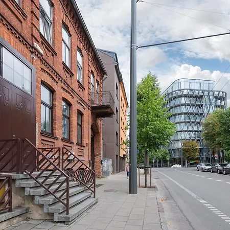 Apartment Prestigious Center With Free Parking By Polo