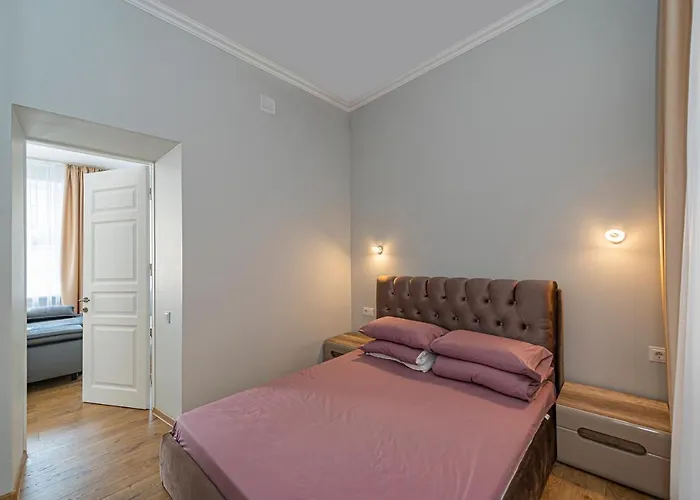 Prestigious Center With Free Parking By Polo Kaunas