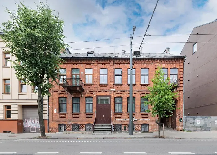 Prestigious Center With Free Parking By Polo شقة